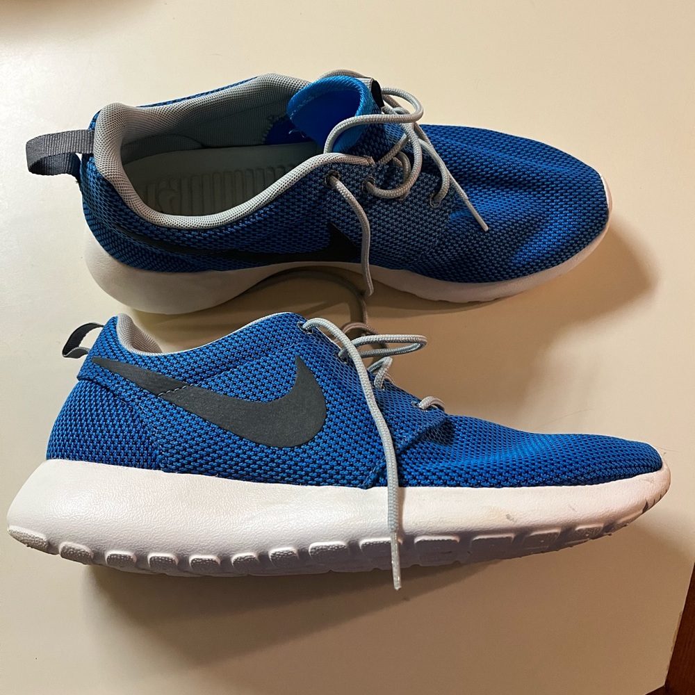 BRAND NEW Blue Nike Running Shoes